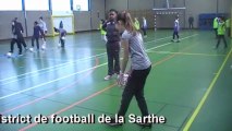 Le foot des princesses au collège Vauguyon du Mans (UNSS et FFF)