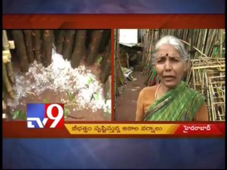 Unseasonal rains destroy crops