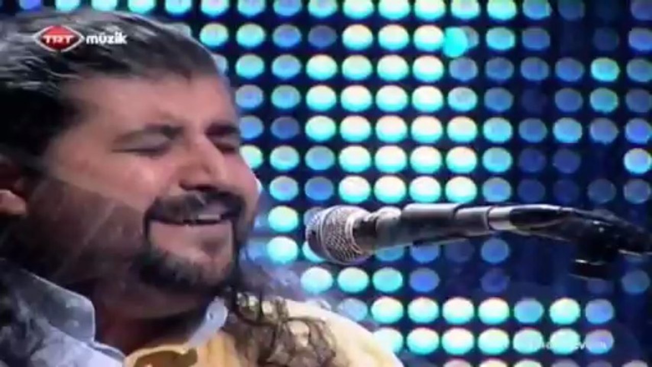 10 sabahat akkiraz mustafa özarslan halay potpuri 18.10.2012 beşinci mevsim