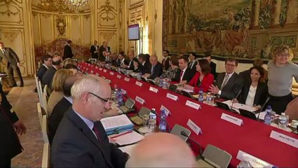 Le crédit d'impôt "pas encore suffisamment utilisé (Ayrault)