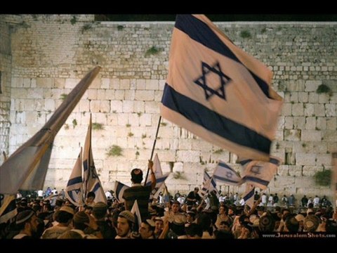 Duas Tochas da Torá