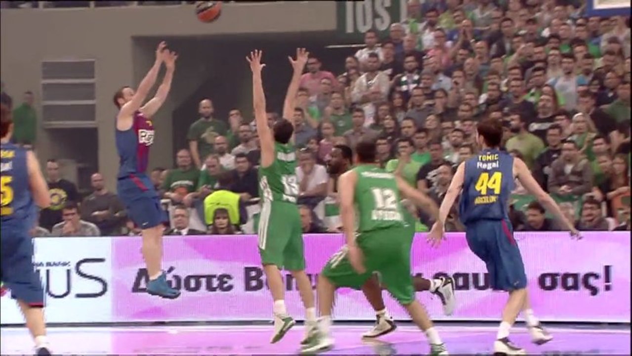 Play of the Night: Marcelinho Huertas to Ante Tomic, FC Barcelona Regal