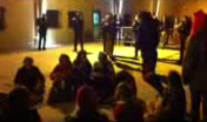 Bonne ambiance au commissariat