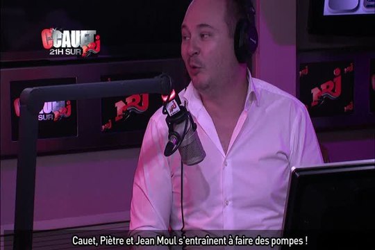 Cauet, Piètre et Jean Moul s'entraînent à faire des pompes ! - C'Cauet sur NRJ