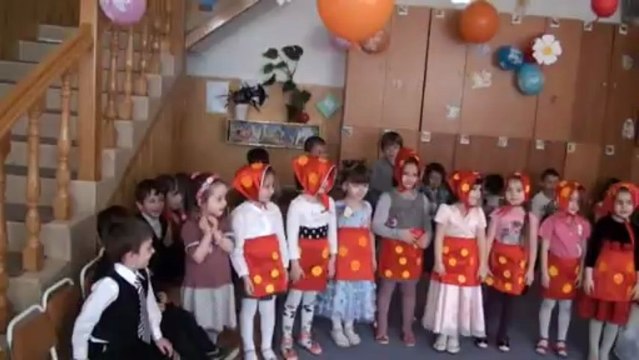 C праздником 8 марта группа Колобок