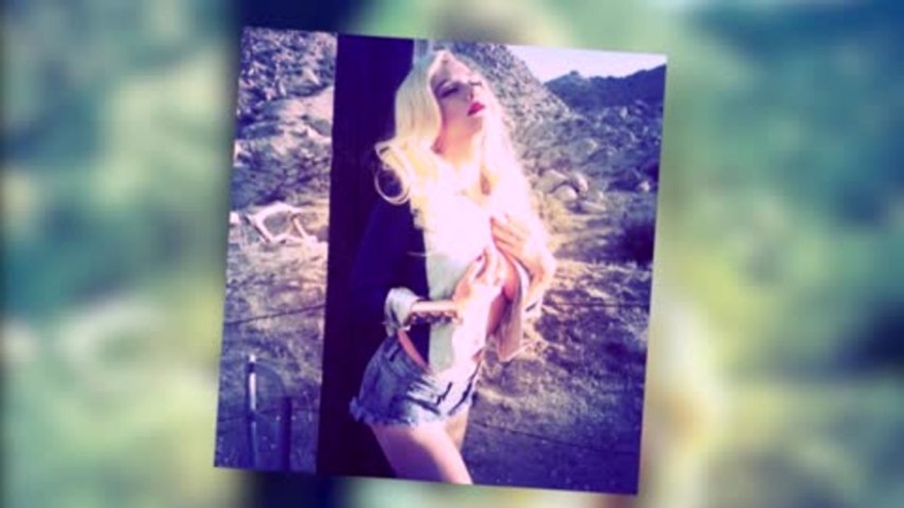 Ke$ha in kurzer Hose