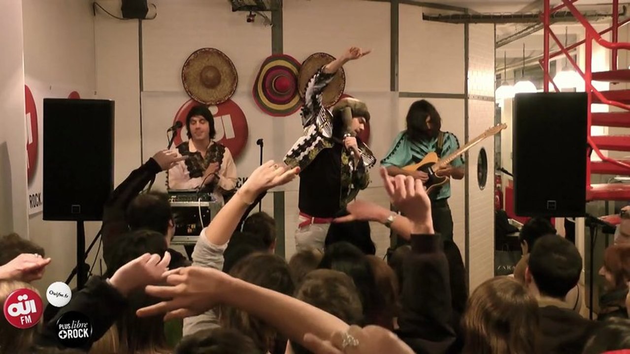 Naive New Beaters - La Onda - Apéro Rock OÜI FM