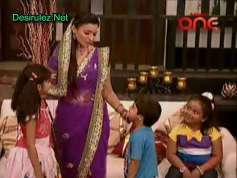 Jhilmil Sitaron Ka Aangan Hoga 19th April 2013 pt2