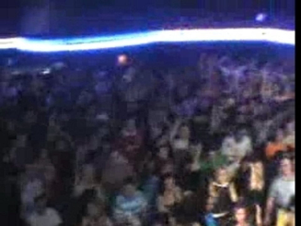 Ben Sims-Manipulated vs Pandereta