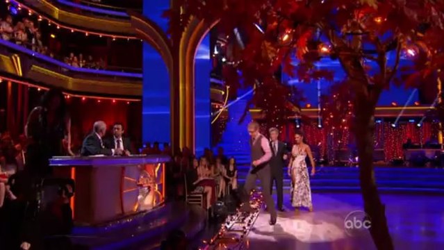 Andy Dick & Sharna Burgess - Viennese Waltz