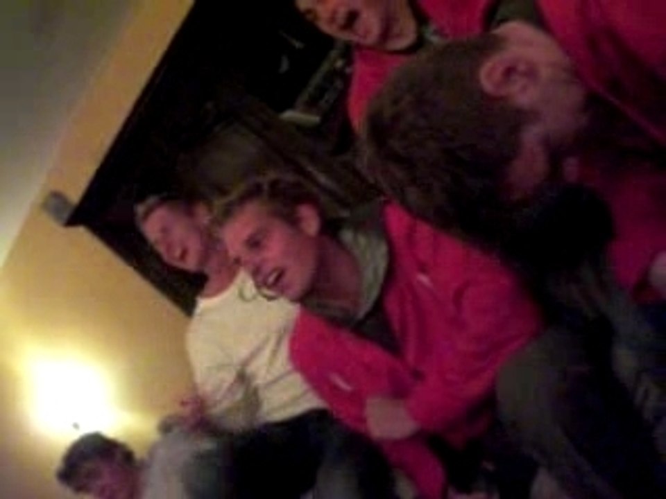 zingen en dobbelen bij tol