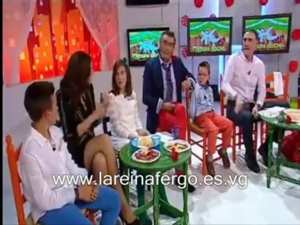 Nuria Fergó en el programa "Menuda Noche" de Canal Sur Televisión