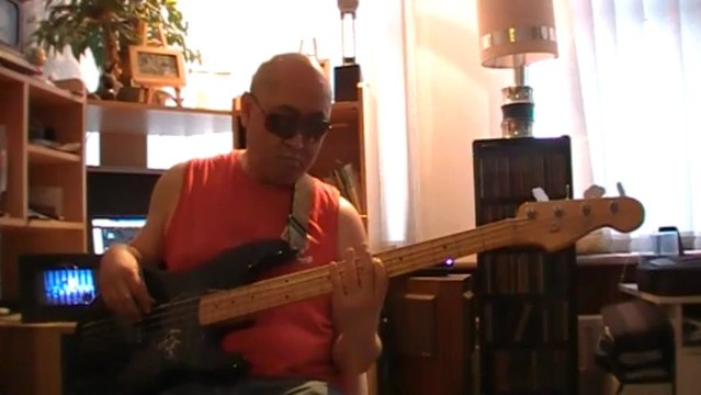 I put a spell on you Creedence Clearwater Revival basscover Bob Roha