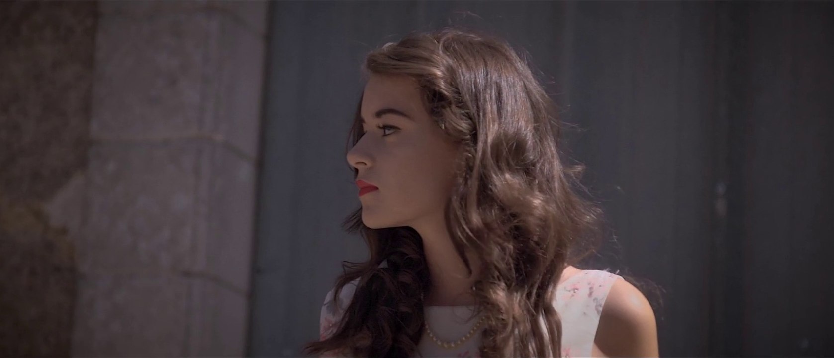 Elodie siby "Miroir aux alouettes" (clip officiel)