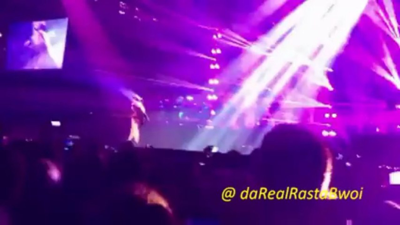 Beyonce - If I Were a Boy (Live) Bratislava Mrs Carter Tour 4/19/13