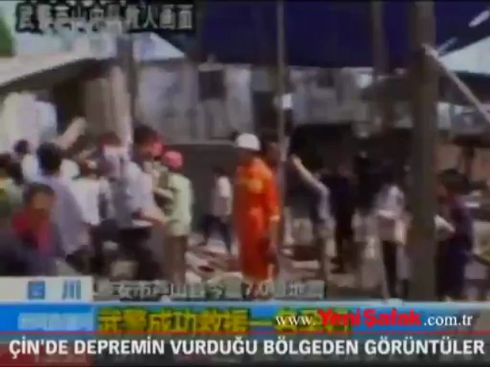 Çin'de depremin vurduğu bölgeden görüntüler