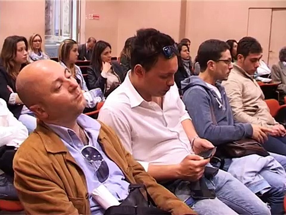 Napoli - Convegno operatori turistici alla Camera di Commercio (19.04.13)