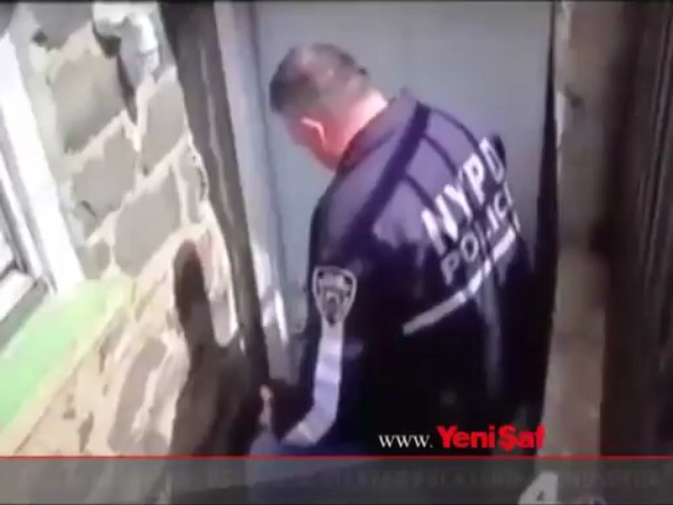 ABD açık kapının üstünden atlayan FBI ajanını konuşuyor