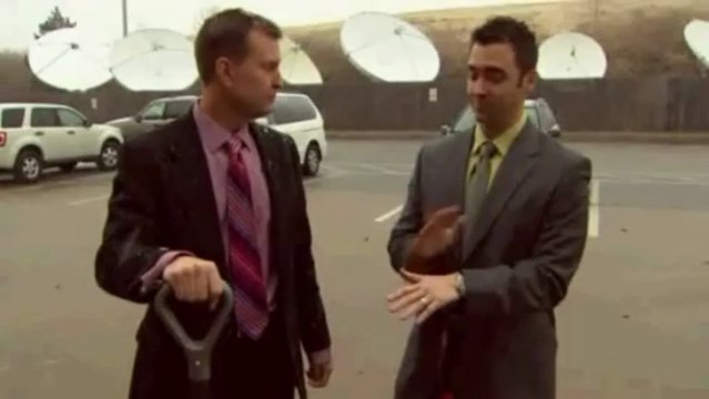 St. Louis, MO Chiropractor shows how to avoid low back pain from shoveling snow