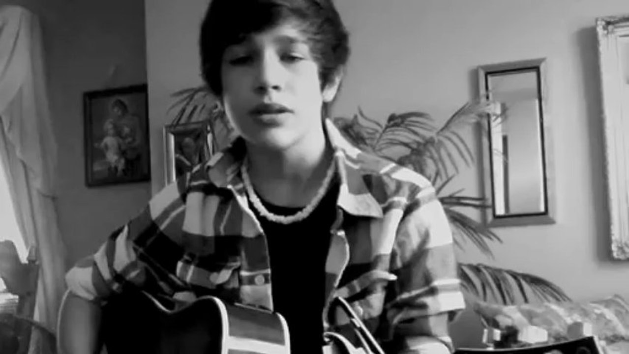 Austin Mahone Favorite Girl- Justin Bieber cover