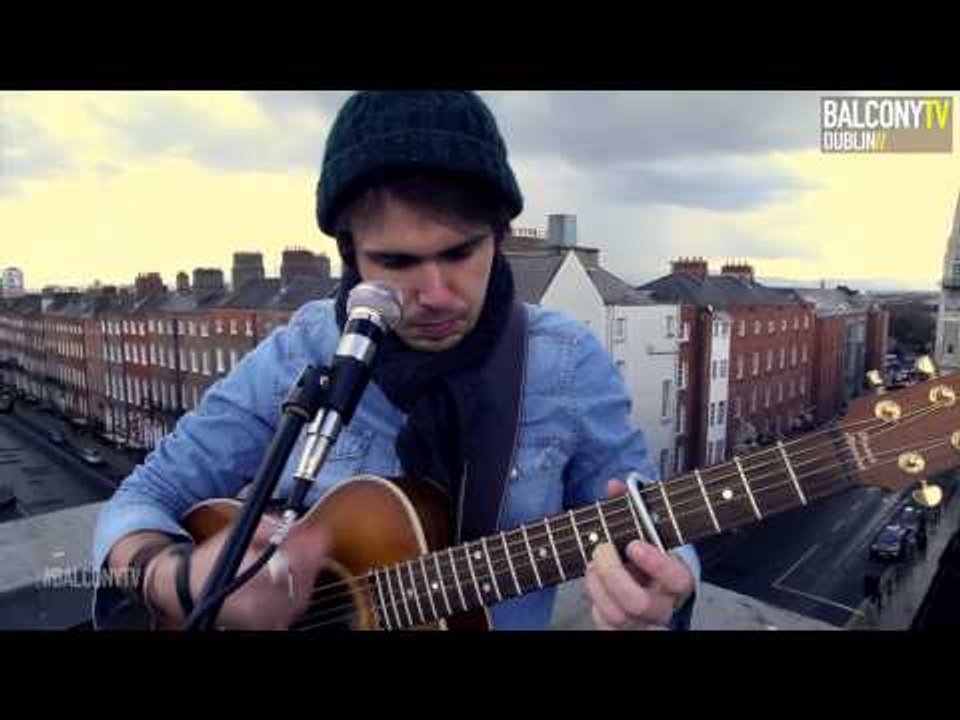 JESSE WILL - FEATHER'S CHASE (BalconyTV)