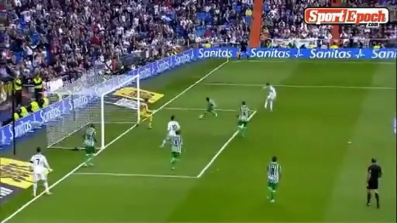 [www.sportepoch.com]C Luo assists Benzema mass shooting Ozil scored twice in Real Madrid 3-1