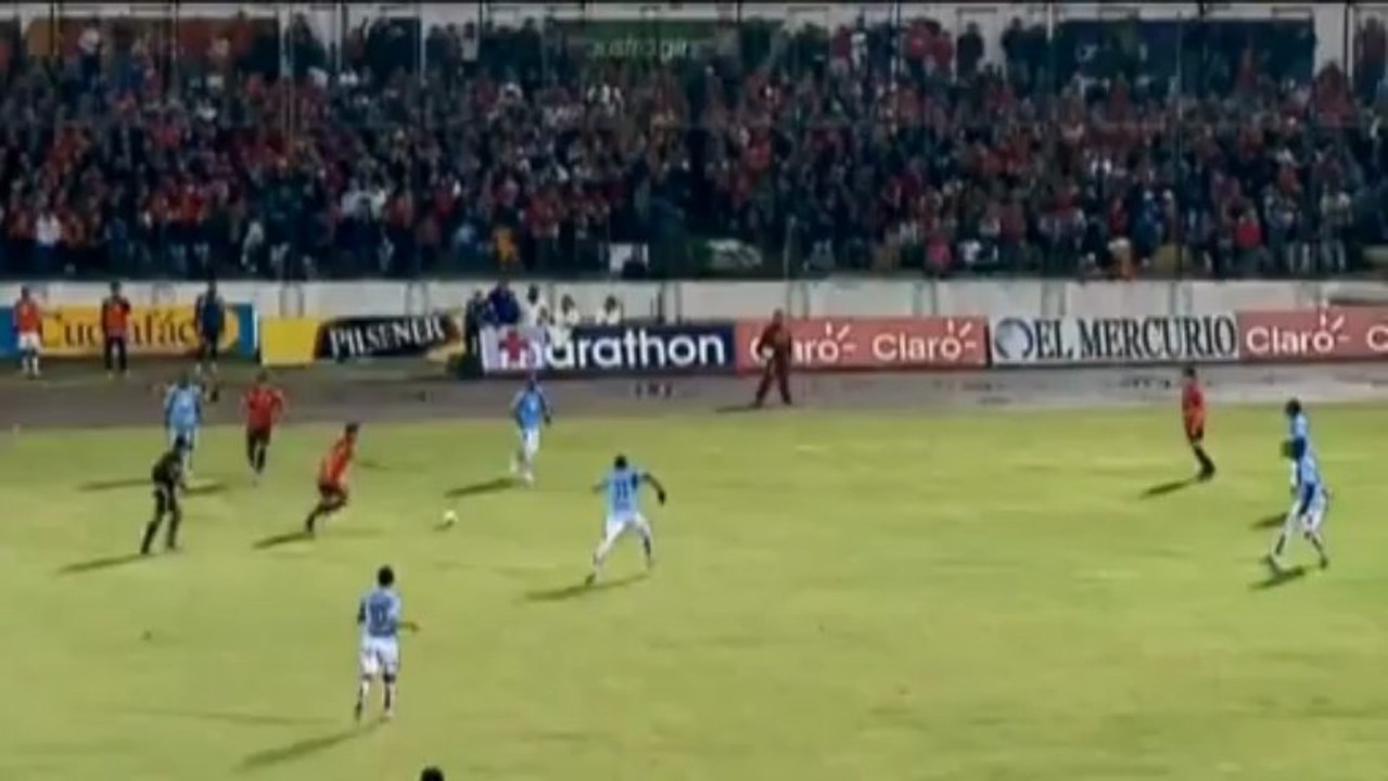 Ecuador: Hüftschwung-Jubel nach Super-Volley! Estupinan bittet zum Tänzchen