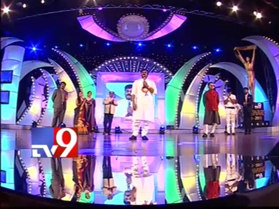 Chiranjeevi condemns rape on 5 yr old