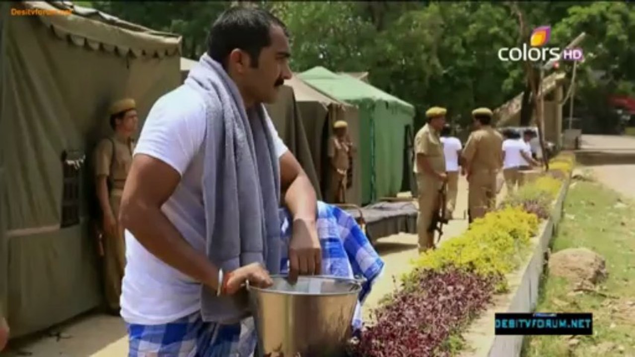 Shaitan (A Criminal Mind) 720p 21st April 2013 Video Watch Online HD pt1