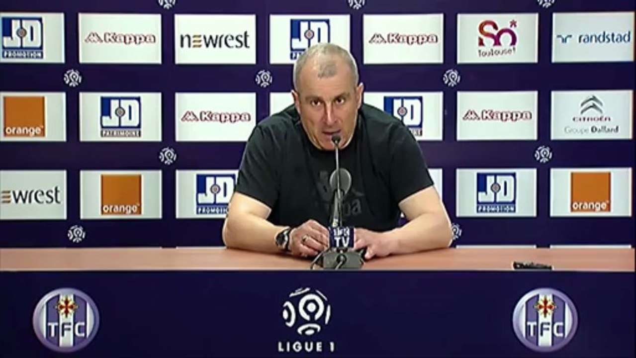 Conférence de presse Toulouse FC - FC Lorient : Alain  CASANOVA (TFC) - Christian  GOURCUFF (FCL) - saison 2012/2013