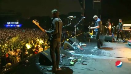 Queens of the Stone Age - No one knows (2013 live)