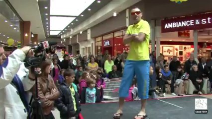 2013 - Agde - 10 ans d'Hyper U. Défilé de mode-1