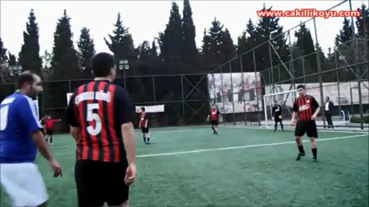 ÇAKILLI SPOR-EMİLLİ SPOR NEVSİAD TURNUVA MAÇI 2013