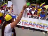 jeanpierre thompson invita a la marcha pacifica en miami en rechaso al cne con mas de 15 mil venezolanos en marcha abril 21 2013 desde 3pm