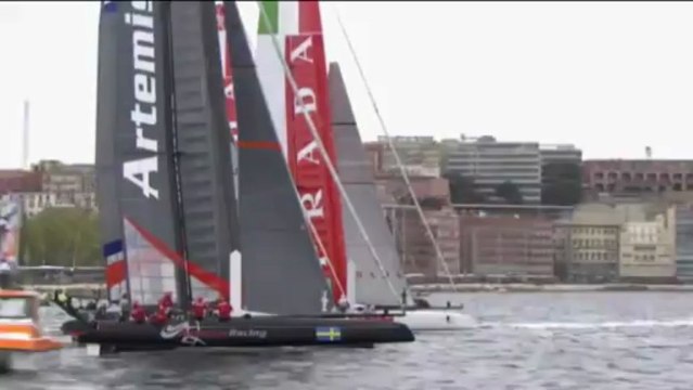 Coppa America, a Napoli vincono Luna Rossa e Oracle