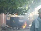 أهالي مركز أبنوب بأسيوط يحرقون سيارة شرطة بعد مقتل أحد أقاربهم برصاص الداخلية
