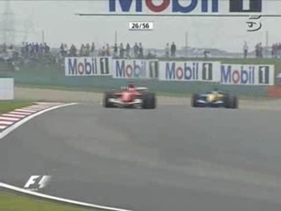 Schumacher depasse alonso