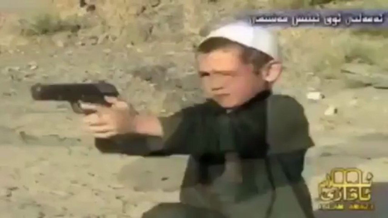 صغار المسلمين في فيديو عن - جيش الطفولة - الإرهابي