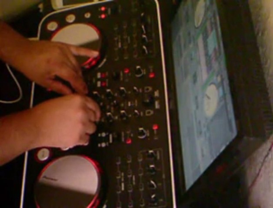 DJ WILDER-dub/Electrohouse mix 2013