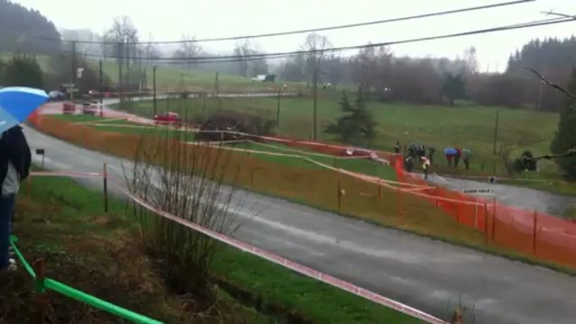 épingle ES3 Charlaix Bondoux rallye du pays d'Olliergues 2013