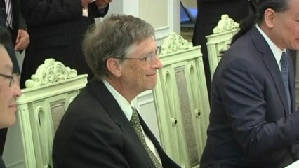 Microsoft's Gates in S Korea for tech talks