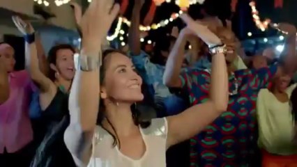 Como Le Gusta A Tu Cuerpo (Official Video) - Carlos Vives Ft