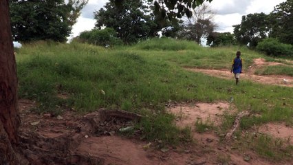 Les dessous de la mondialisation : MALAWI les Enfant du Tabac extrait 5