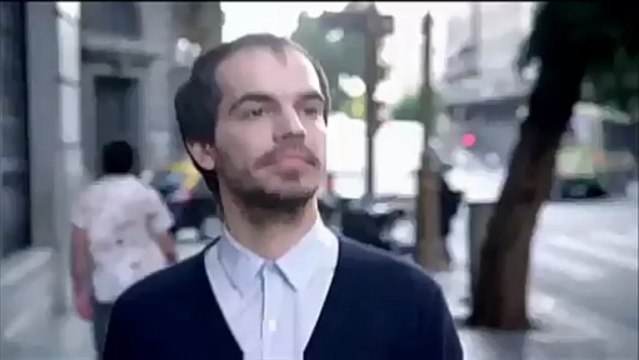 Nouvelle publicité Evian 2013 - Daft Punk - Get Lucky