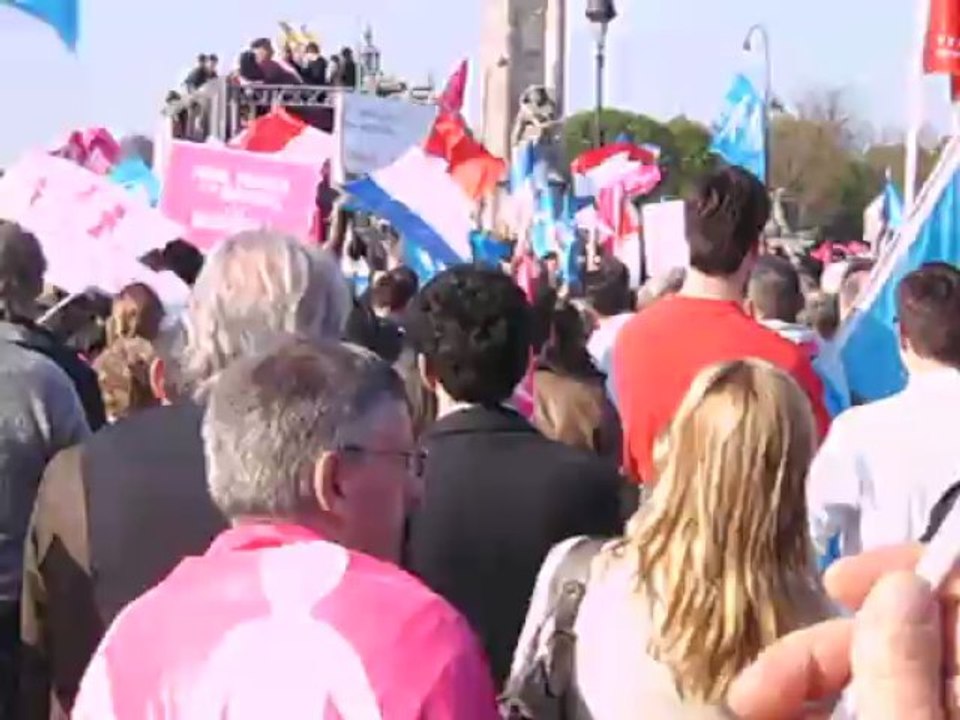 Manif du 21 avril 2013 : l'allocution du Sénateur Pozzo di Borgo