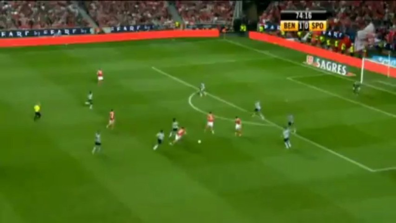 Traum-Kombination: Gaitan, Salvio und Lima vollendet