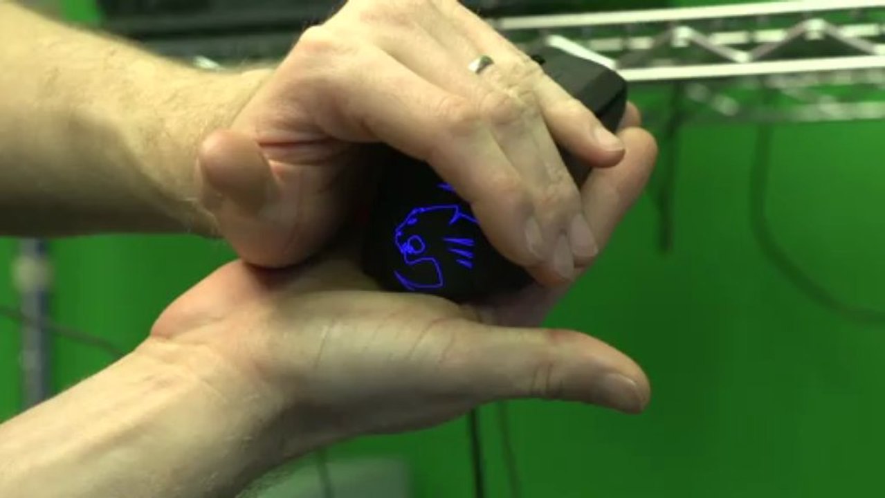 Roccat Lua Entry Level Gaming Mouse Unboxing