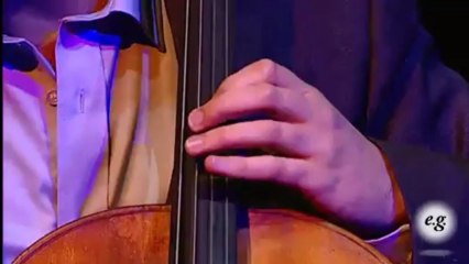 Inspired Environment: Improvising with Your Surroundings