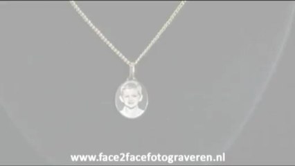 Gouden foto hanger 18k (ovaal)