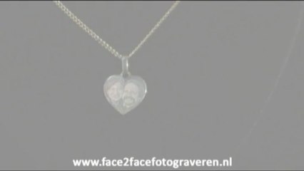 Gouden foto hanger 18k (hartje)